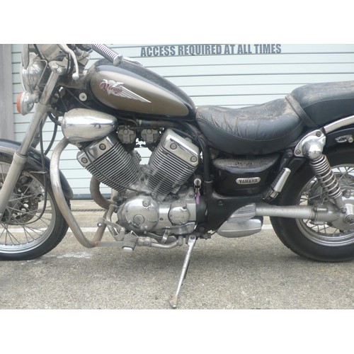 32 - FMN442T
Yamaha Virago XV535
First registered 4/2002
8905 miles
Tax exp 3/20
Log book present