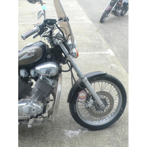 32 - FMN442T
Yamaha Virago XV535
First registered 4/2002
8905 miles
Tax exp 3/20
Log book present