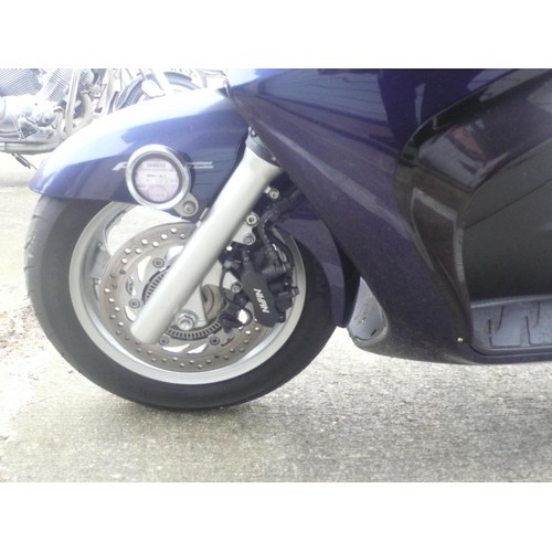 37 - MMN135Y
Honda Silverwing FJS600 582cc
First registered 6/2009
mileage approx 6k
Tax exp 2/22
Log boo... 