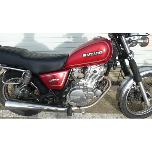 29 - MMN140D
Suzuki GN250
First reg 7/94
20582 miles
Tax exp 3/20
Log book present