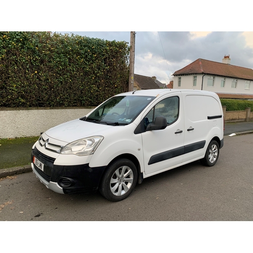 42 - RMN706A
Citroen Berlingo XTR+ 1.6 HDI
First Registered 13.09.2010
Approx 97650 miles
Manual Diesel