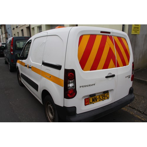 11 - LMN539C
Peugeot Partner SE Van
First Registered 09.01.2013
Approx 27,897 miles
Manual Diesel
Last Se... 