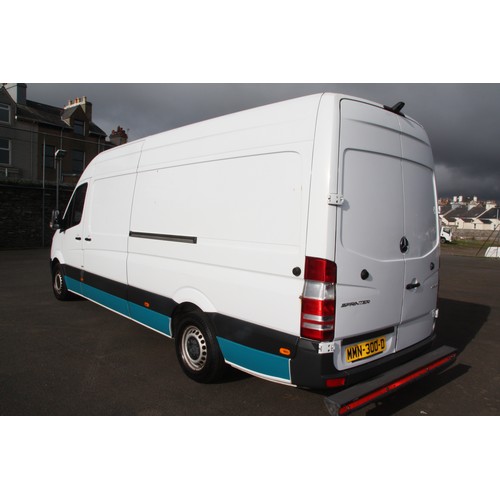 51 - MMN300D
Mercedes Sprinter 313 CDi
First Registered 28.09.2015
Approx 136,711 miles
Manual Diesel
(NO... 