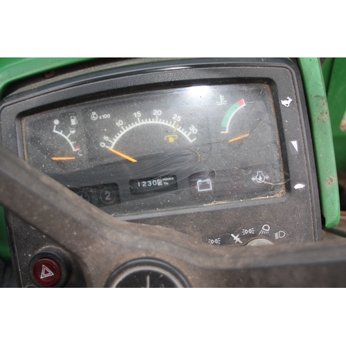 64 - CMN834Y
John Deere 670 tractor
First Registered 26.08.1994
Approx 1230 hours
Diesel
rear PTO drive a... 