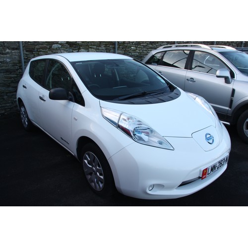 54 - LMN283N
Nissan Leaf EV
First Registered 07.01.2014
Approx 40,000 miles
Auto electric
VAT ON HAMMER @... 