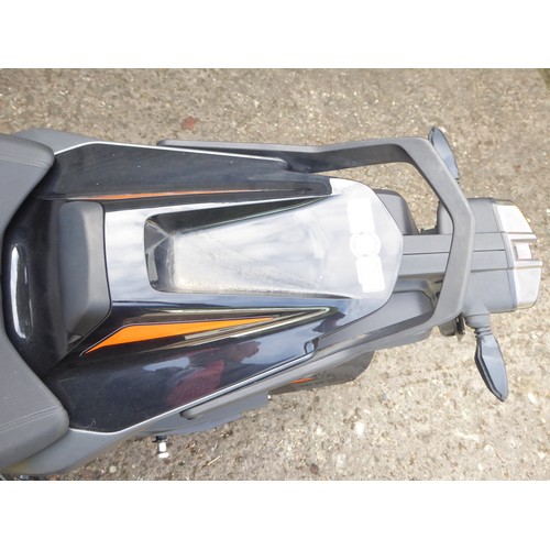 69 - PMN811N
KTM 890 Duke R 
First Registered 01.07.2020
Approx 11,910 miles
Petrol
Engine changed to sma... 