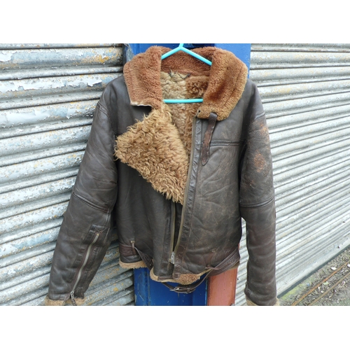 122 - Brown leather & sheepskin flying jacket (small)