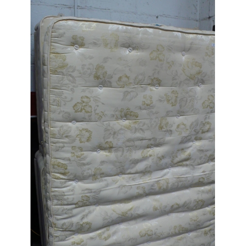 9 - 4ft 6ins Sleepeezee mattress and bed base