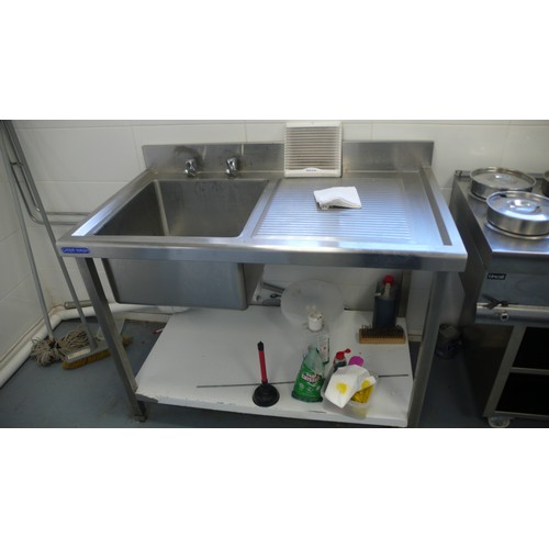 100 - Stainless Steel drainer sink
VAT ON HAMMER @ 20%
Viewing on Friday 24th March 1.30pm - 2.30pm ONLY
a... 