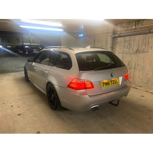 2 - PMN725L
BMW 525d M Sport Touring
First Registered 17.07.2007
Approx 122,000 miles
Auto Diesel
Tow ba... 