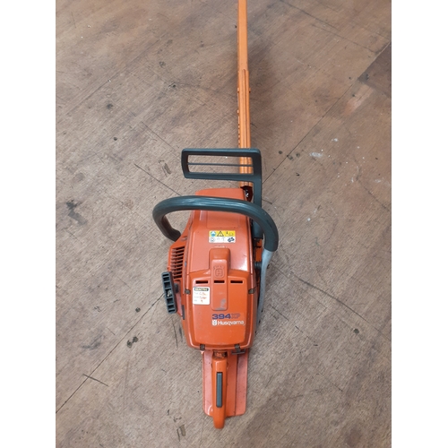 69 - Husqvarna 394XP Chainsaw
Not started in many years
VAT ON HAMMER @ 20%