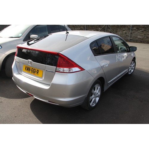 24 - KMN661R
Silver Honda Insight 1339cc
First Registered 29.07.2011
Approx 47515 miles
Hybrid-electric A... 