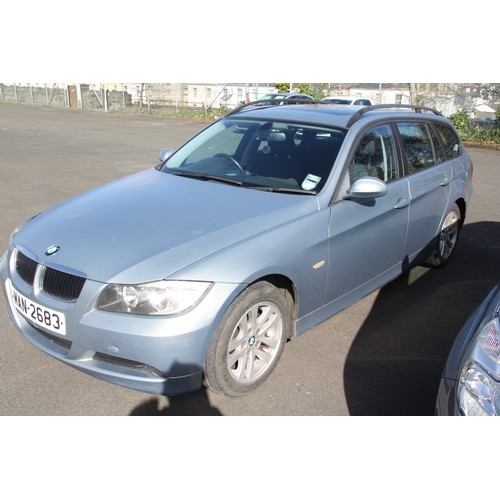 29 - RMN857C
BMW 320d Touring 5dr
First Registered 2007
Approx 96500 miles
Manual Diesel