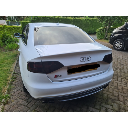 46 - NMN726P
White Audi S4 2995cc
First Registered 08.03.2010
Approx 72,000 miles
Auto Petrol