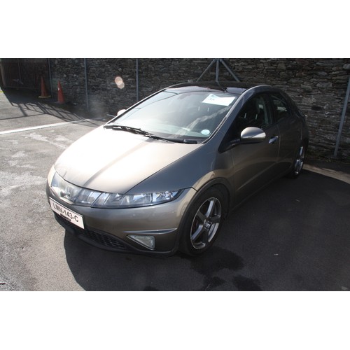 35 - LMN143C
Grey Honda Civic 2204cc
First Registered 14.07.2008
Approx 100,000 miles
Manual Diesel