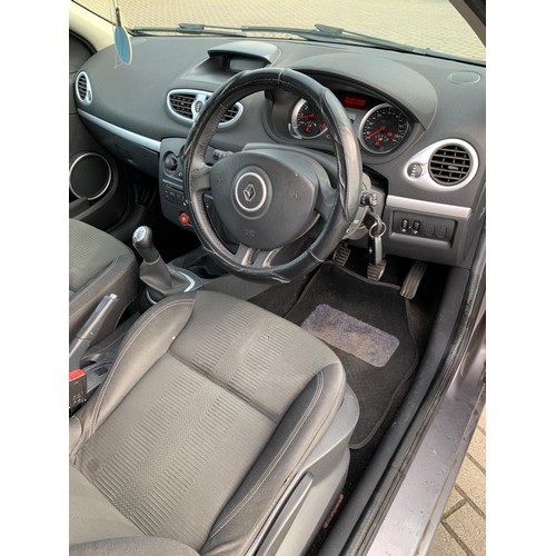 74 - RMN365D
Renault Clio Sport Tourer 1.2 16v
First Registered 
Approx 97,000 miles
Manual Petrol