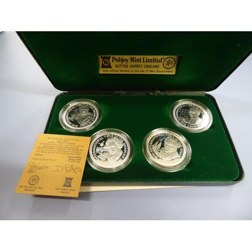 81 - Cased sterling silver proof crown set 1981 with certificate