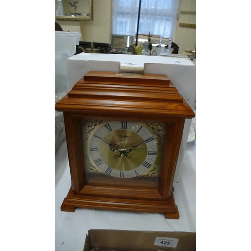 368 - A presentation mantel clock