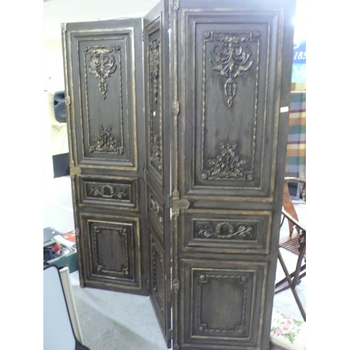 416 - Large trifold screen with carved decoration to front