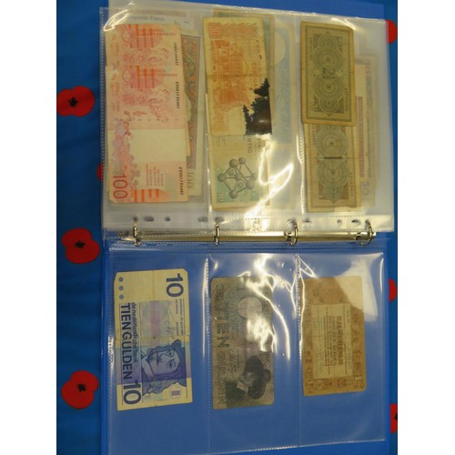 250 - Four albums of worldwide bank notes