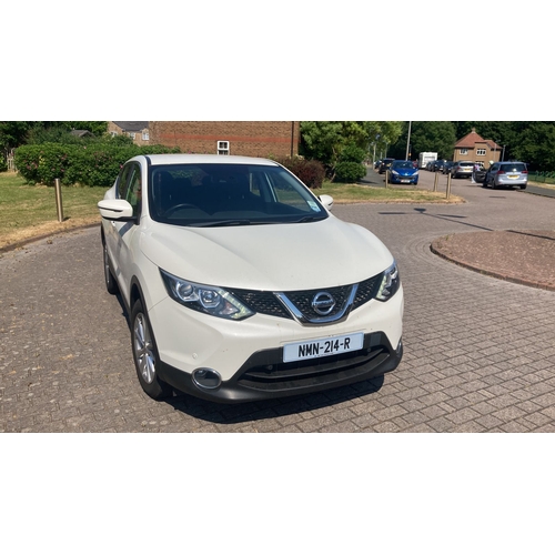 18 - NMN214R
Nissan Qashqai 1.2 DiG-T Acenta Smart Vision
First Registered 18.02.2016
Approx 38,000 miles... 