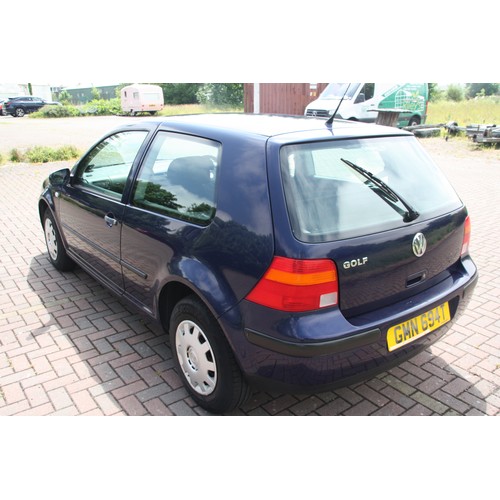 64 - GMN694T
Volkswagen Golf 1390cc
First Registered 12.03.2001
Approx 79,000 miles
Manual Petrol
Taxed u... 