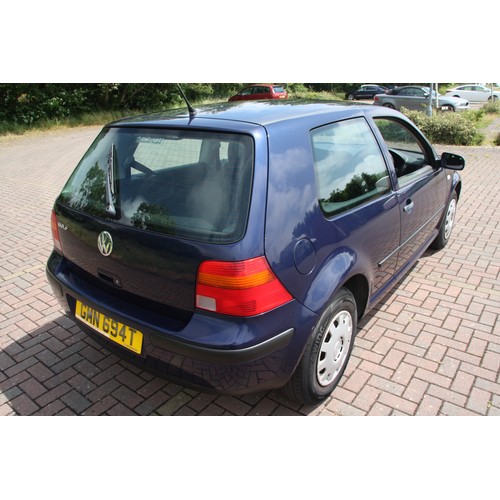 64 - GMN694T
Volkswagen Golf 1390cc
First Registered 12.03.2001
Approx 79,000 miles
Manual Petrol
Taxed u... 