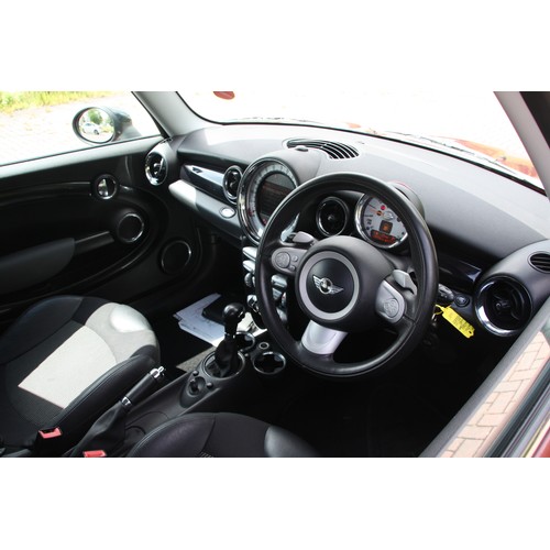 67 - KMN120J
Mini Cooper Clubman 1598cc
First Registered 14.08.2008
Approx 68,000 miles
Auto Petrol
12 se... 