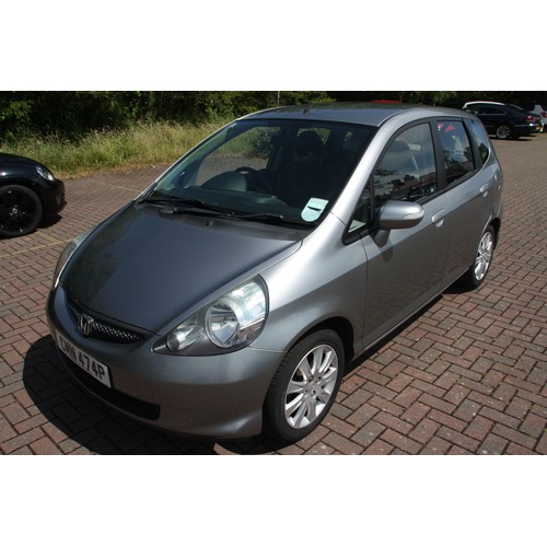 84 - CMN474P
Honda Jazz 1339cc
First Registered 11.08.2006
Approx 33,000 miles
Auto Petrol
some service h... 