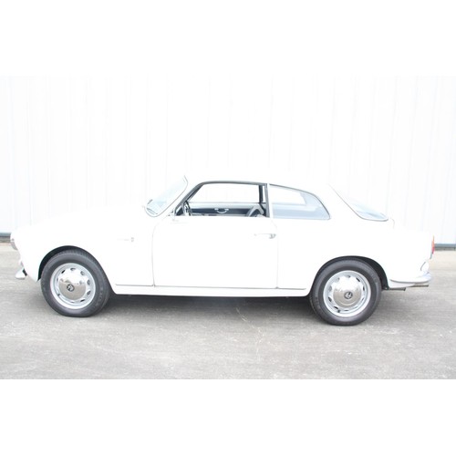 35 - UK REGISTERED
103 XVD
White Alfa Romeo Giulietta Sprint - left hand drive
Manufactured 1961
Approx 4... 