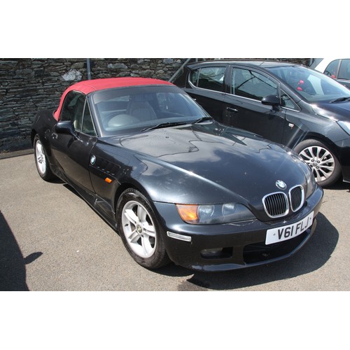 3 - Amended Lot
V61FLJ
BMW Z3 1991cc
First Registered 1999
Approx 129,000 miles
Manual Petrol