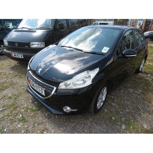 74 - RMN977D
Peugeot 208 Hatchback 1.4 HDi Act
First Registered 31.10.2013
Approx 98385 Miles
Manual Dies... 