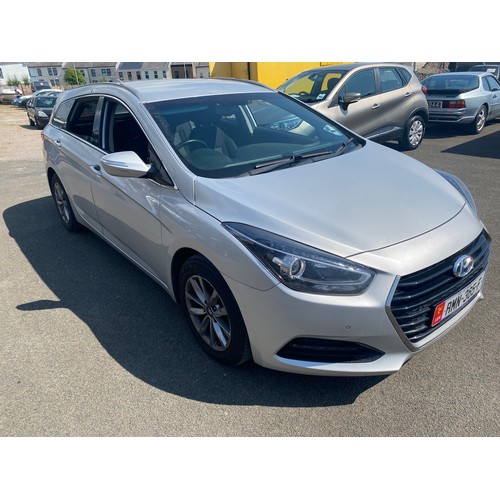 6 - LOT AMENDED
RMN365F
Silver Hyundai i40 SE Nav 1685cc
First Registered 29.04.2016
Approx 90,112 miles... 