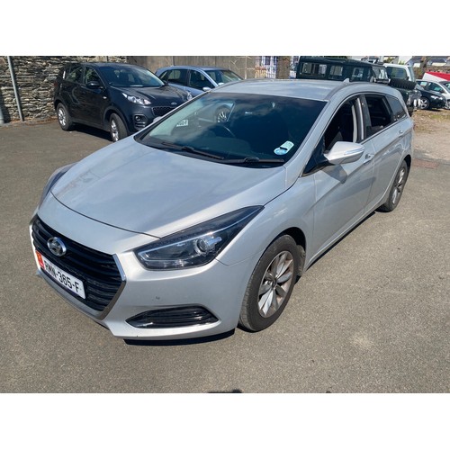 6 - LOT AMENDED
RMN365F
Silver Hyundai i40 SE Nav 1685cc
First Registered 29.04.2016
Approx 90,112 miles... 