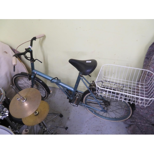 336 - Unusual folding bicycle