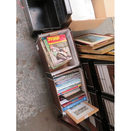 25 - Collection of Manx Life magazines, Manx books and pamphlets plus a large collection of Motor Cycle M... 