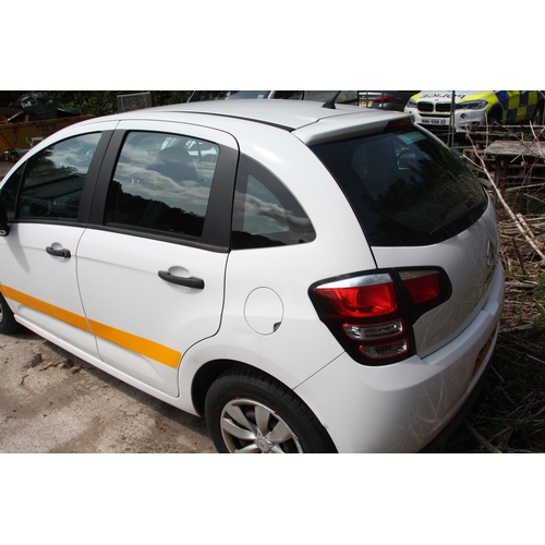 1 - LMN897X
White Citroen C3 1398cc
First Registered 26.03.2015
Approx 42,000 miles
Manual Diesel
VAT ON... 