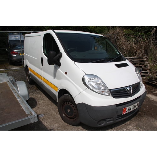 2 - LMN764N
White Vauxhall Vivaro 1995cc Van
First Registered 08.05.2014
Approx 51,000 miles
Manual Dies... 