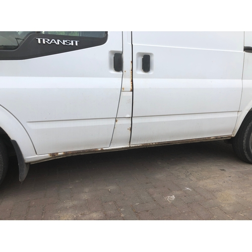 16 - KMN876P
White Ford Transit 85 T260M
First Registered 29.09.2011
Approx 89,450 miles
Manual Diesel
Si... 