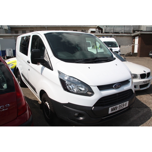 21 - MMN959V
White Ford Transit Custom Van
First Registered 19.05.2017
Approx 132,445 miles
Manual Diesel... 