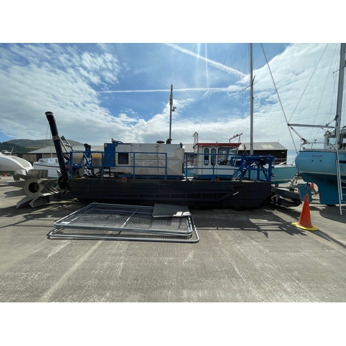 44 - May Queen
Versi Dredge 4010 Suction dredger
Circa 2004
Length 11.5m (without disharge pipe), Breadth... 