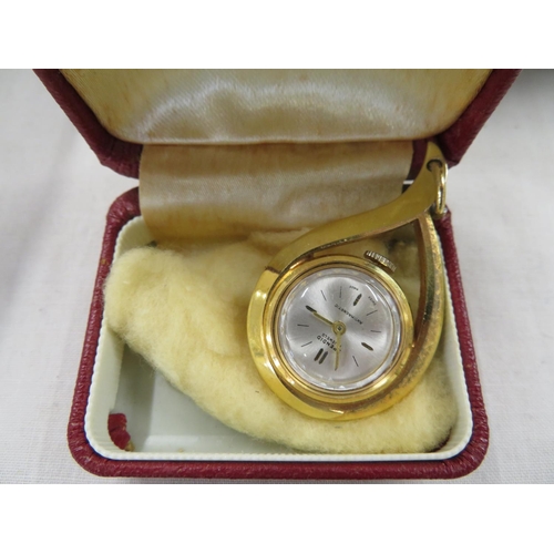 207 - A spendid pendant watch