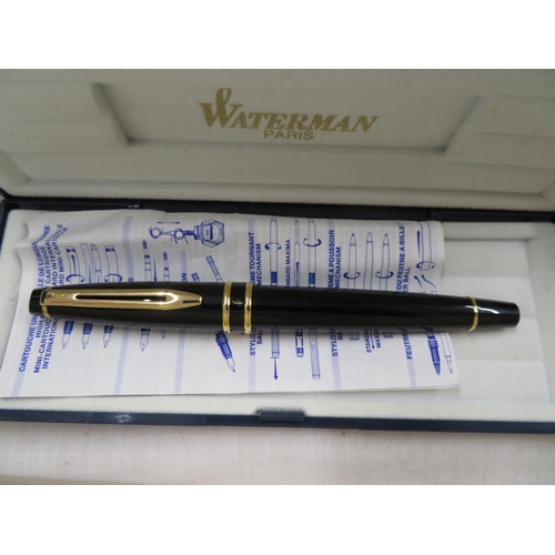 209 - A Waterman ink pen (boxed)