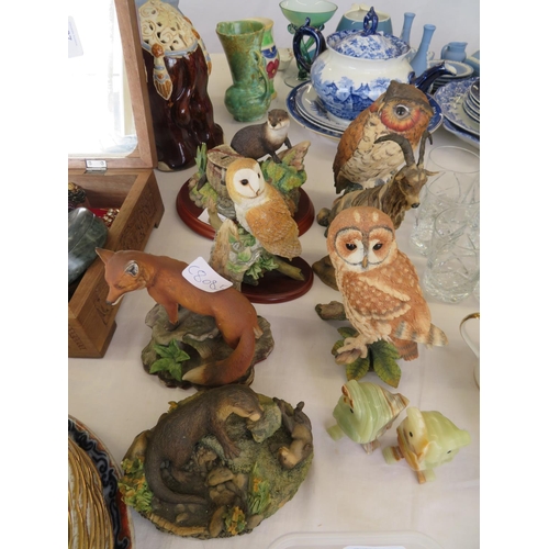 25 - A collection of bird and animal ornaments