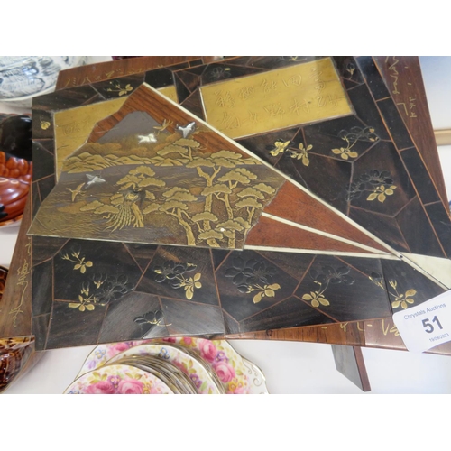 51 - Japanese inlaid trinket box (damaged in need of restoration)