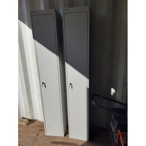 71 - Two Bisley lockers 1800x300x300mm
VAT ON HAMMER @ 20%