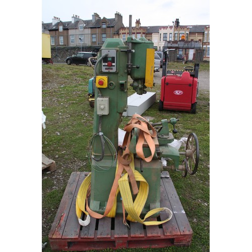 67 - Wadkin Bursgreen mortise machine
VAT ON HAMMER @ 20%