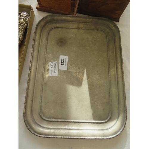 223 - Silver serving tray, Sheffield 1923, 16 ozt, engraved