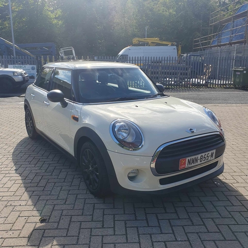 13 - NMN855M
White Mini one 1.2L
First Registered 14.09.2015
Approx 55,000 miles
Manual Petrol