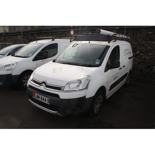 31 - LMN844B
White Citroen Berlingo 1.6 HDI 
First Registered 18.12.2012
Approx 94,763 miles
Manual Diese... 